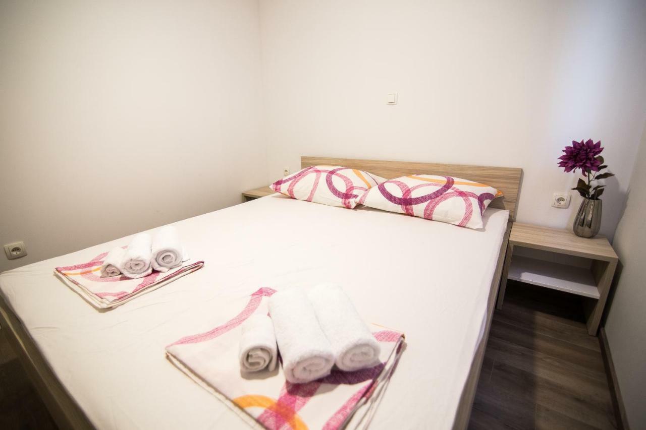 Luxury Mobile Homes Liza2 Биоград на Мору Екстериор снимка