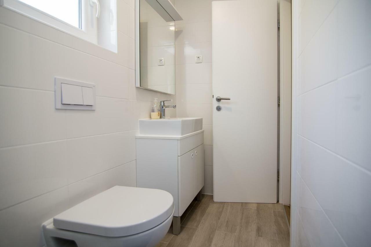 Luxury Mobile Homes Liza2 Биоград на Мору Екстериор снимка