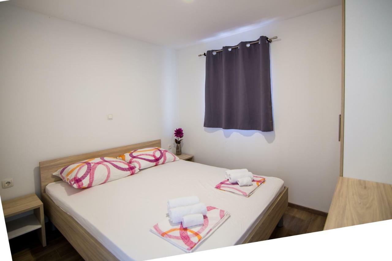 Luxury Mobile Homes Liza2 Биоград на Мору Екстериор снимка